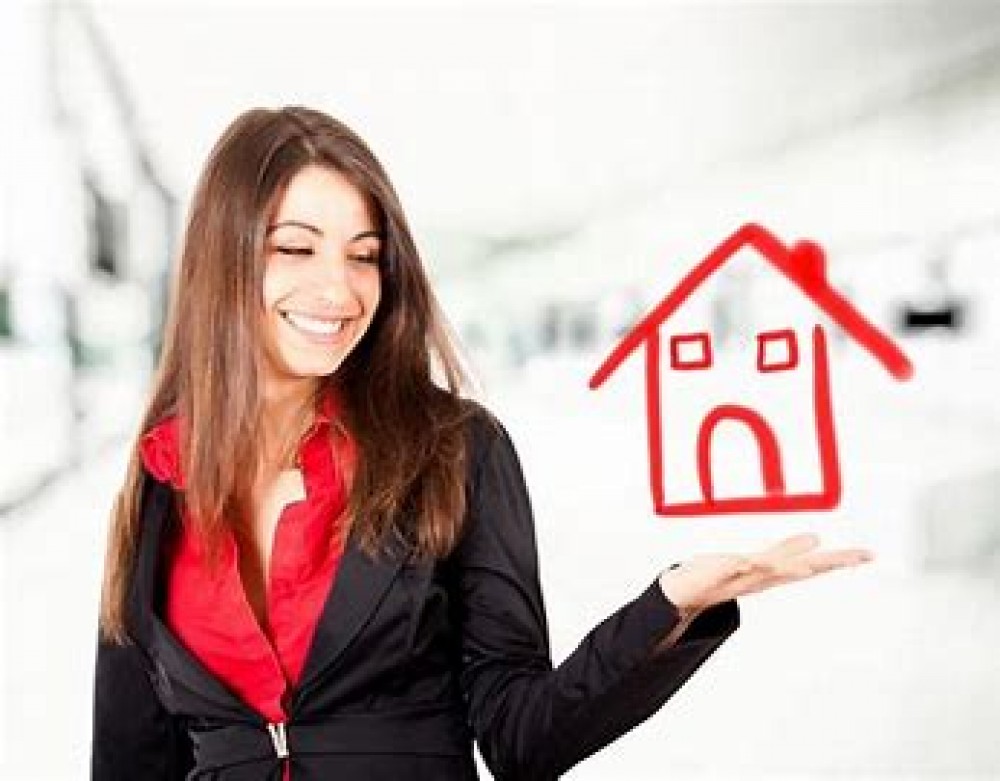 Real Women Real Estate