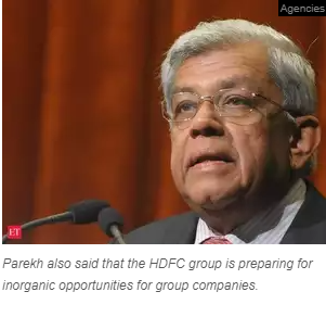 Deepak Parekh backs RBI moratorium, calls for real estate loan restructuring